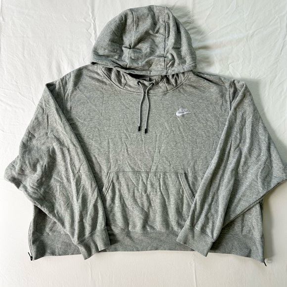 Nike Essentials Gray Side-Zip Cropped Hoodie Women's Size 3XL Pre-Owned - Picture 1 of 11